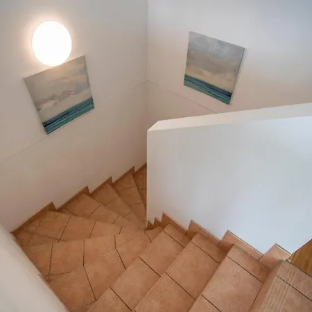 Hilltop I Free Parking Appartement